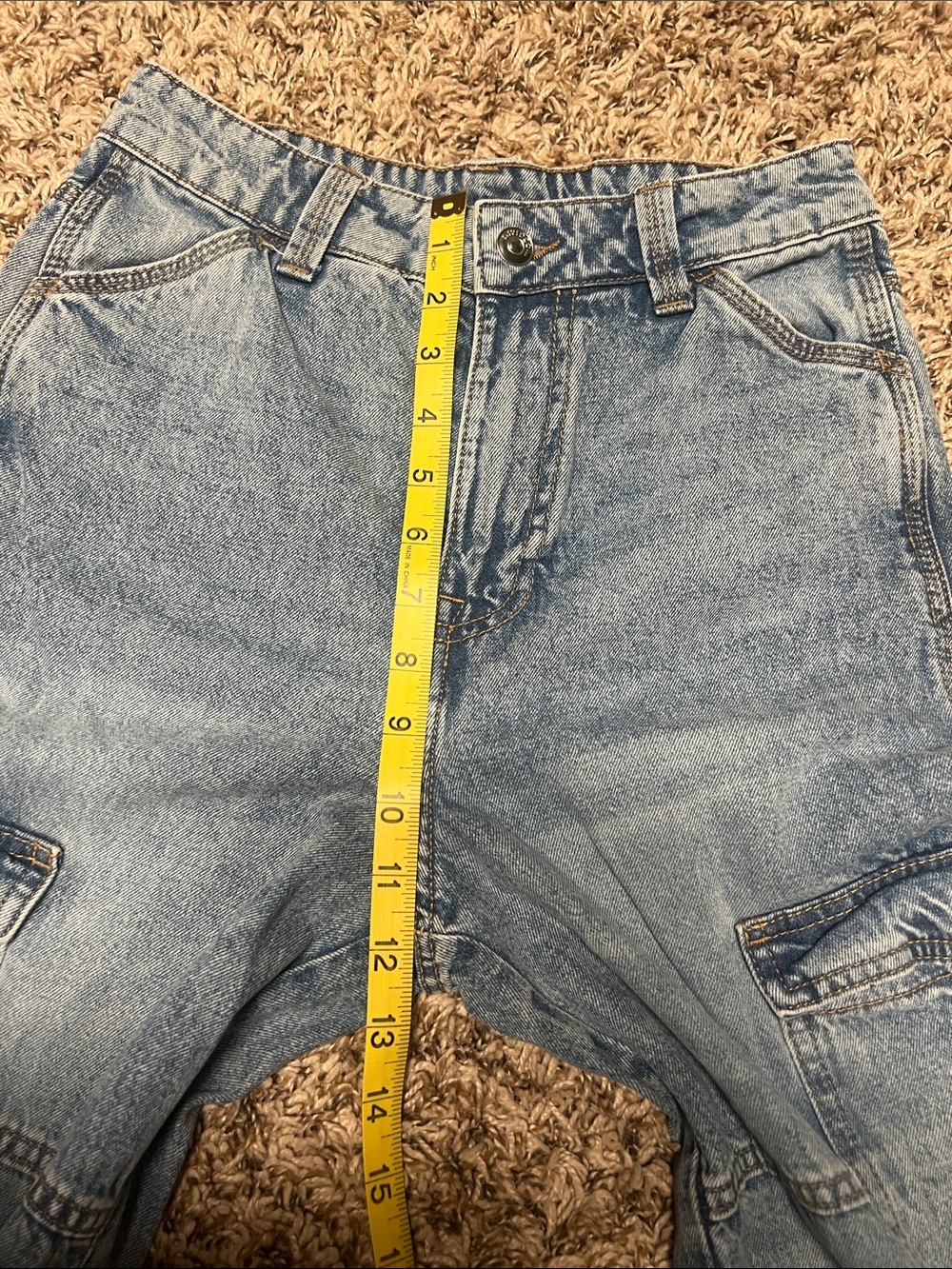 H&M Divided Cargo Jeans - Picture 6 of 6